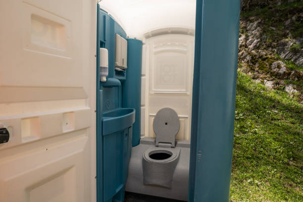 Best Affordable portable toilet rental  in Douglas, AL